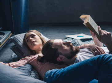 5 Relationship Books Everyone Should Read